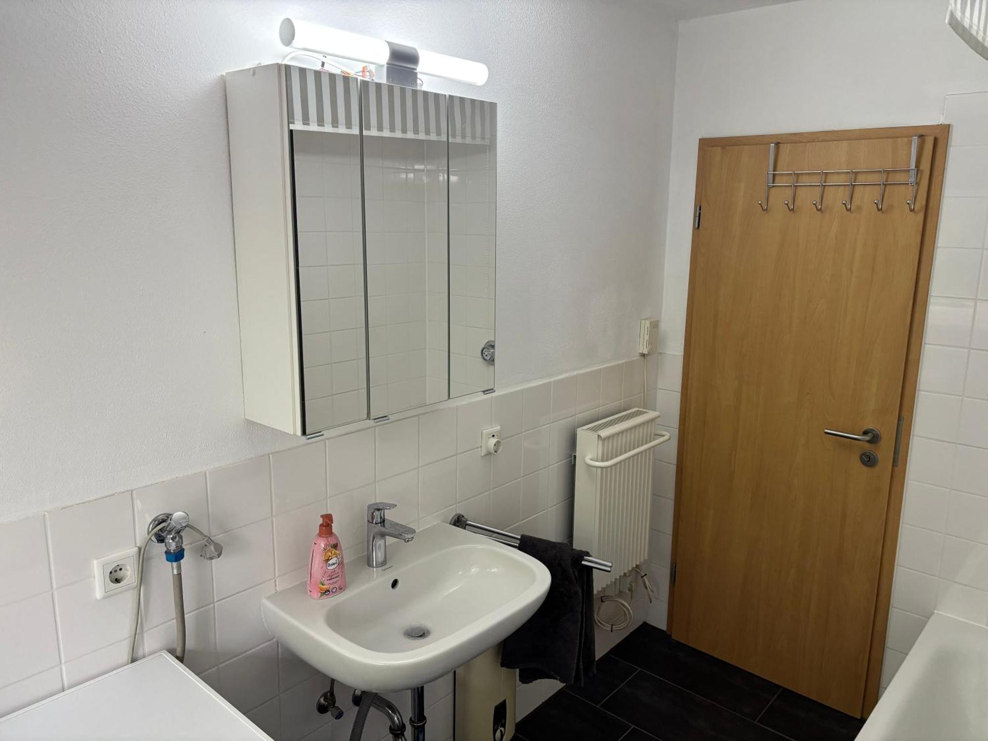 Cityloft Kassel 2 - Zentrale Unterkunft - Balkon - Netflix - Parkplatz Ngoại thất bức ảnh